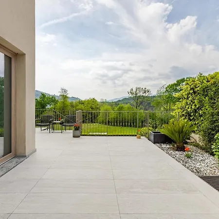 Prázdninový dům 360 Casa Panoramica Immersa Nel 150 Mq *
